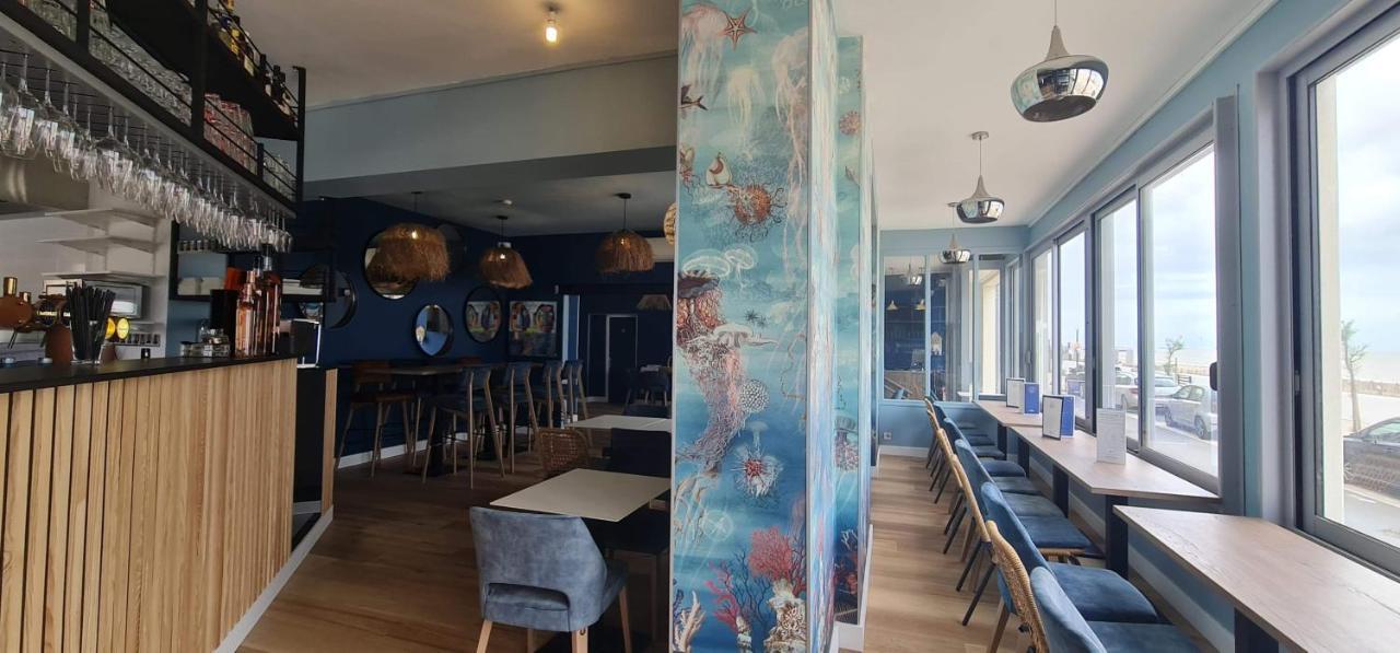 Hotel Restaurant L'Atelier Des Cousins Chatelaillon-Plage Exterior photo